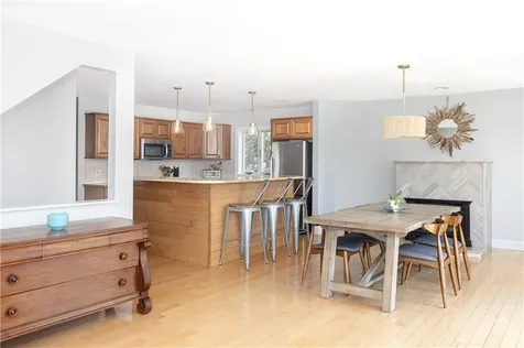 18 Lugger Street Jamestown RI 02835