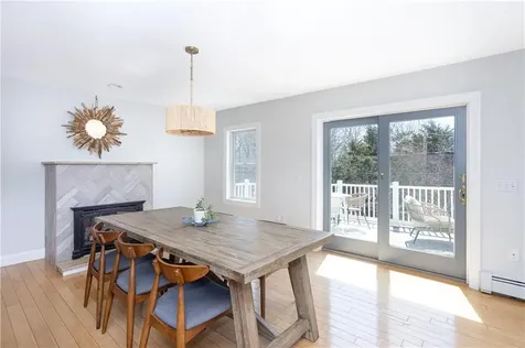 18 Lugger Street Jamestown RI 02835