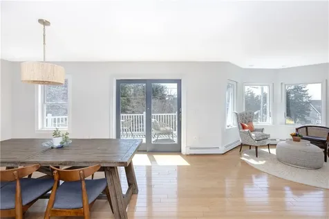 18 Lugger Street Jamestown RI 02835
