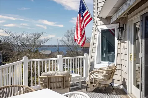 18 Lugger Street Jamestown RI 02835