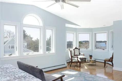 18 Lugger Street Jamestown RI 02835