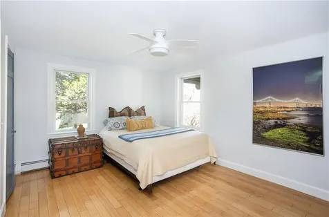 18 Lugger Street Jamestown RI 02835