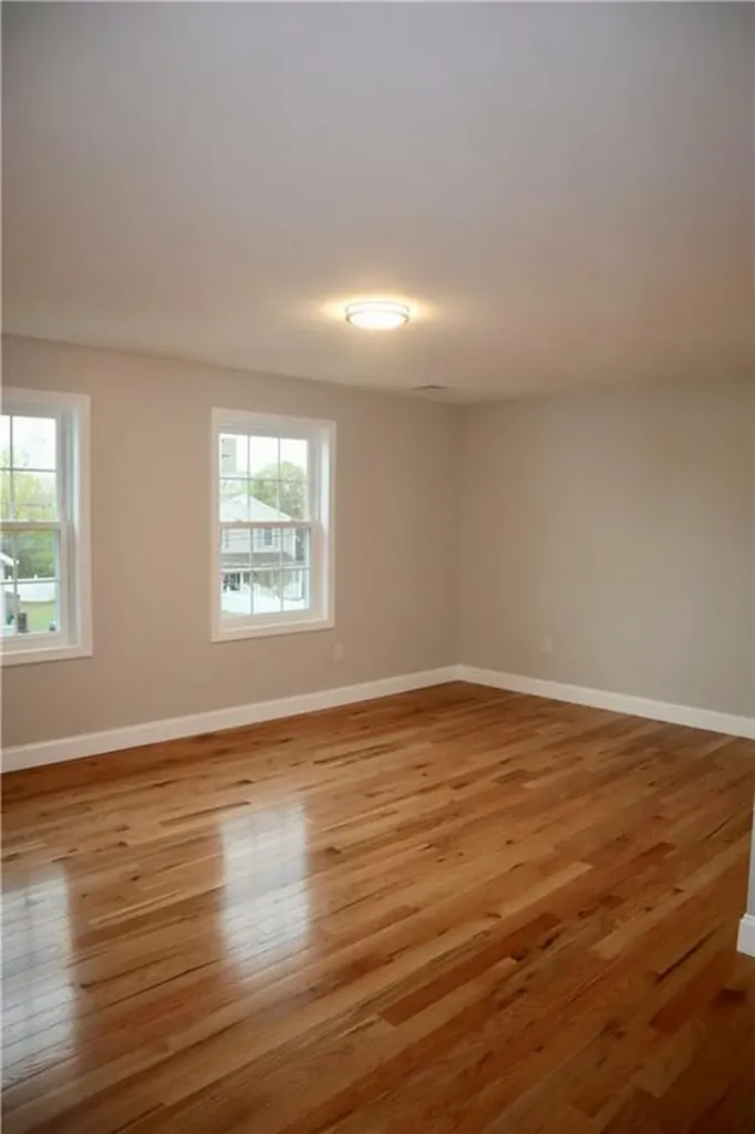 165 Glendale Avenue Woonsocket RI 02895