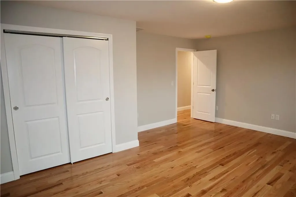 165 Glendale Avenue Woonsocket RI 02895