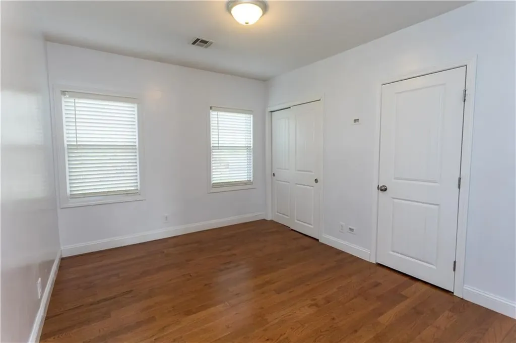 20 West View Street Warwick RI 02889