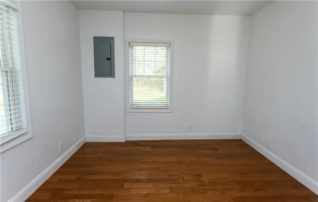 20 West View Street Warwick RI 02889