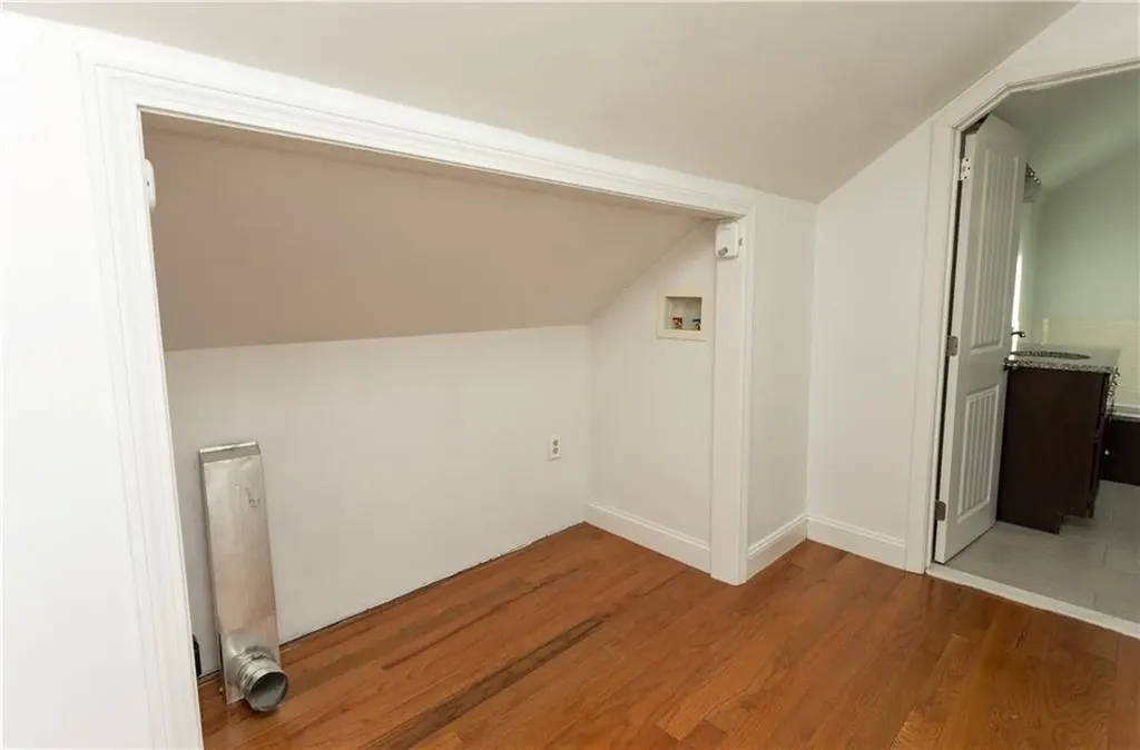 20 West View Street Warwick RI 02889