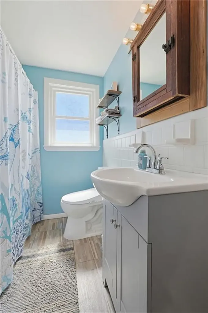 18 Adelaide Avenue Smithfield RI 02917