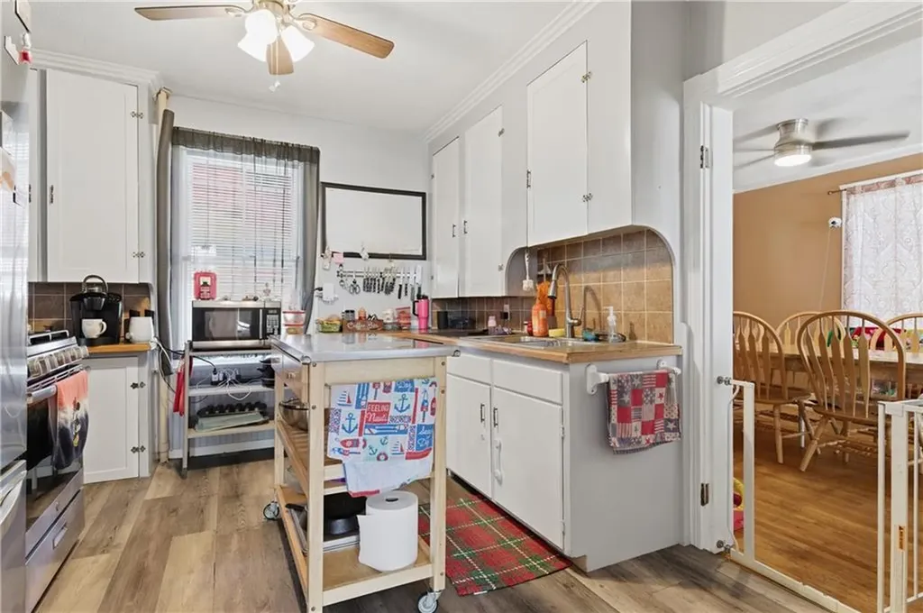 448 Gaskill Street Woonsocket RI 02895