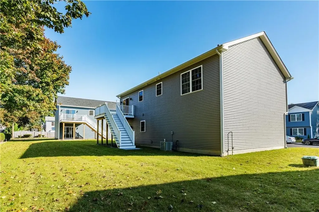 21 Carlson Circle West Warwick RI 02816