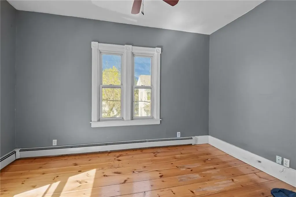 98 Andem Street Providence RI 02909