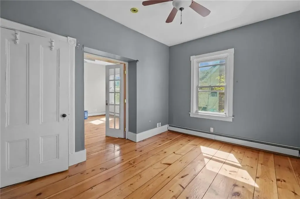 98 Andem Street Providence RI 02909