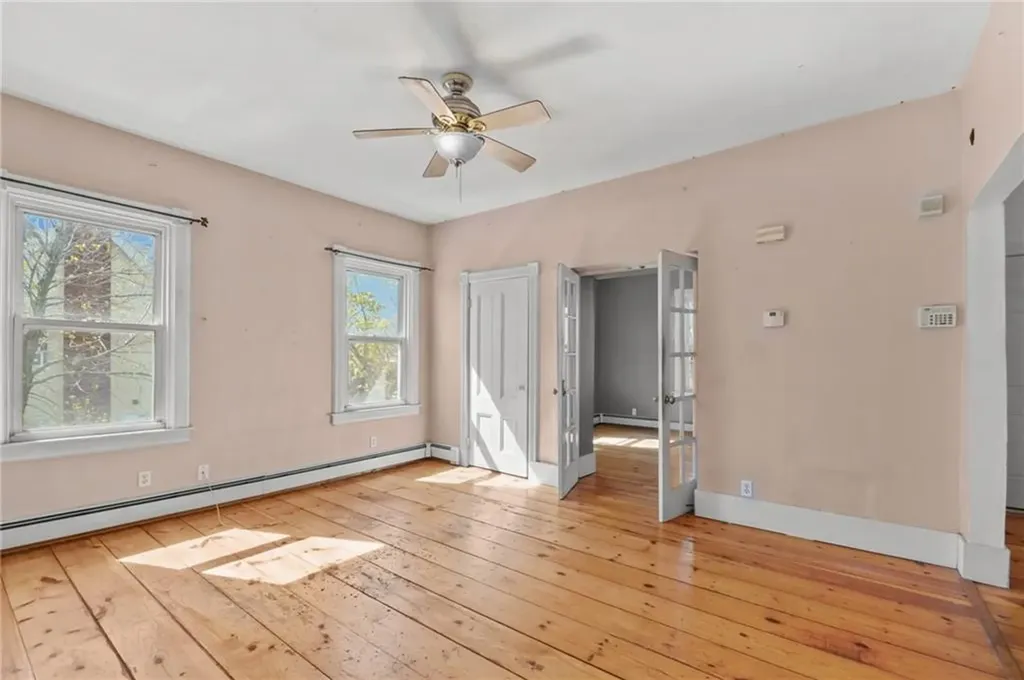 98 Andem Street Providence RI 02909