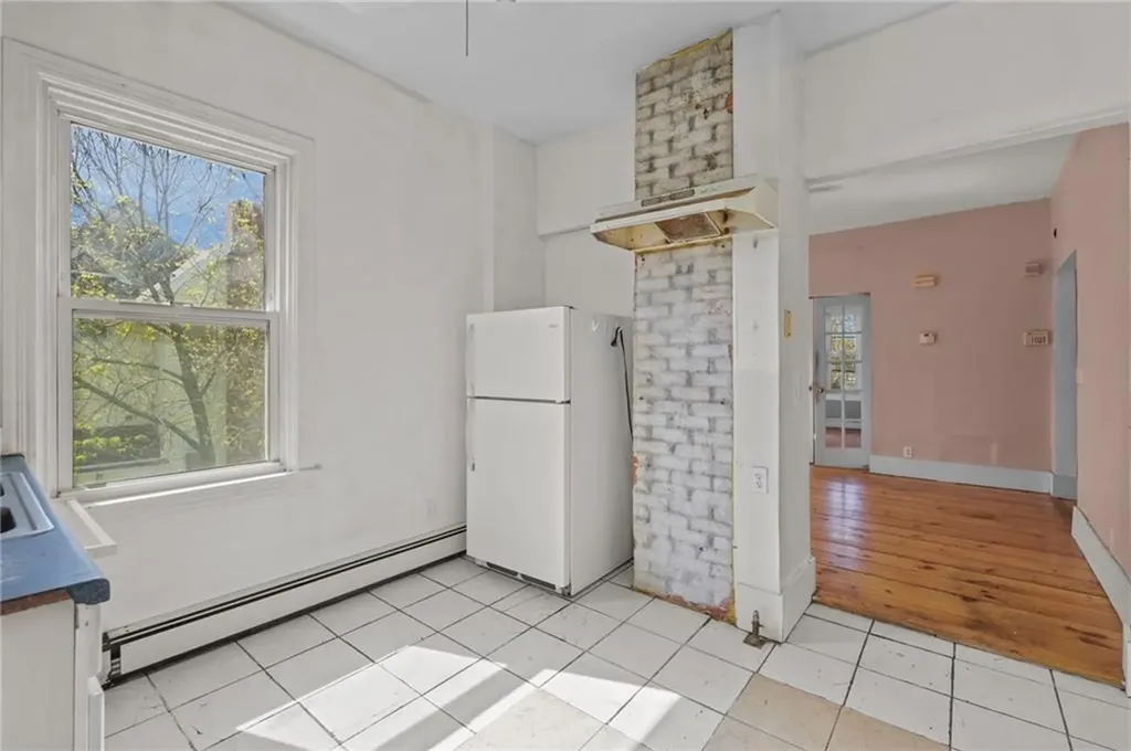 98 Andem Street Providence RI 02909
