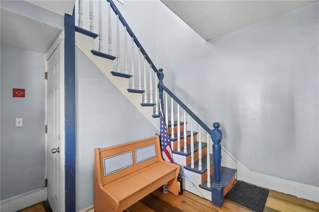 98 Andem Street Providence RI 02909
