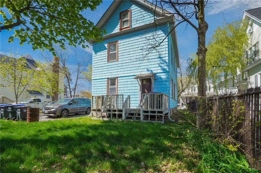 98 Andem Street Providence RI 02909