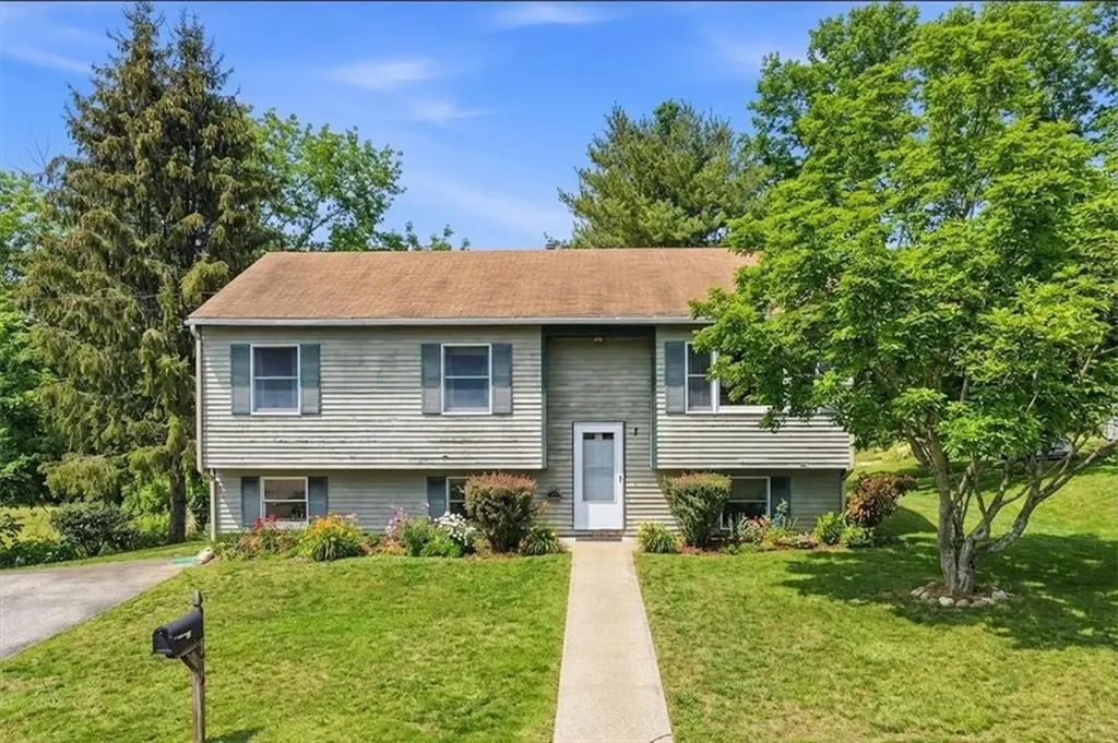 7 Brookview Court Westerly RI 02891