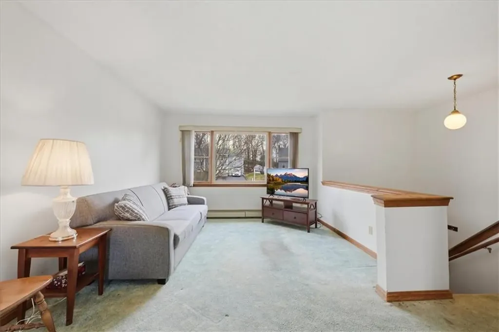 7 Brookview Court Westerly RI 02891