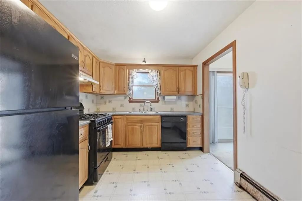 7 Brookview Court Westerly RI 02891