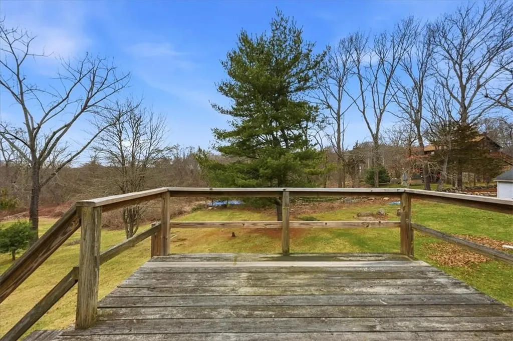 7 Brookview Court Westerly RI 02891