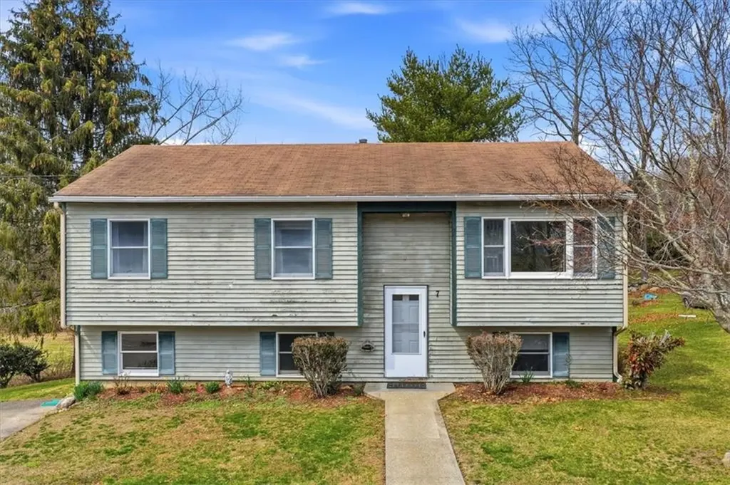 7 Brookview Court Westerly RI 02891