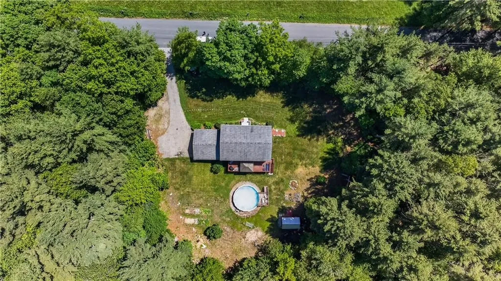245 Jackson Schoolhouse Road Burrillville RI 02859