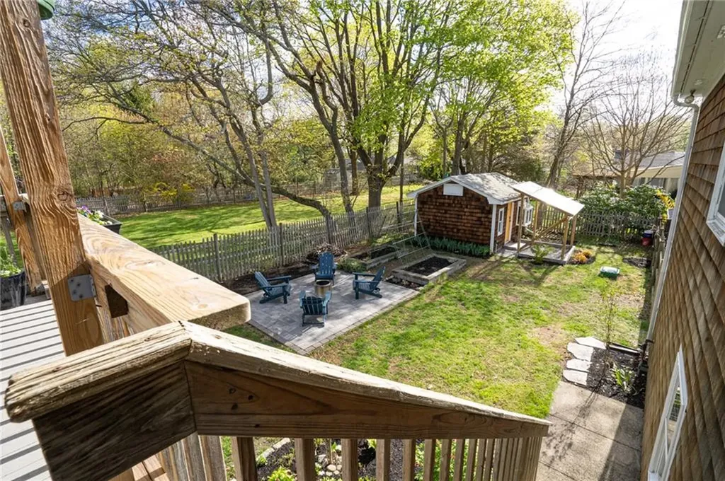 224 Foote Street Barrington RI 02806