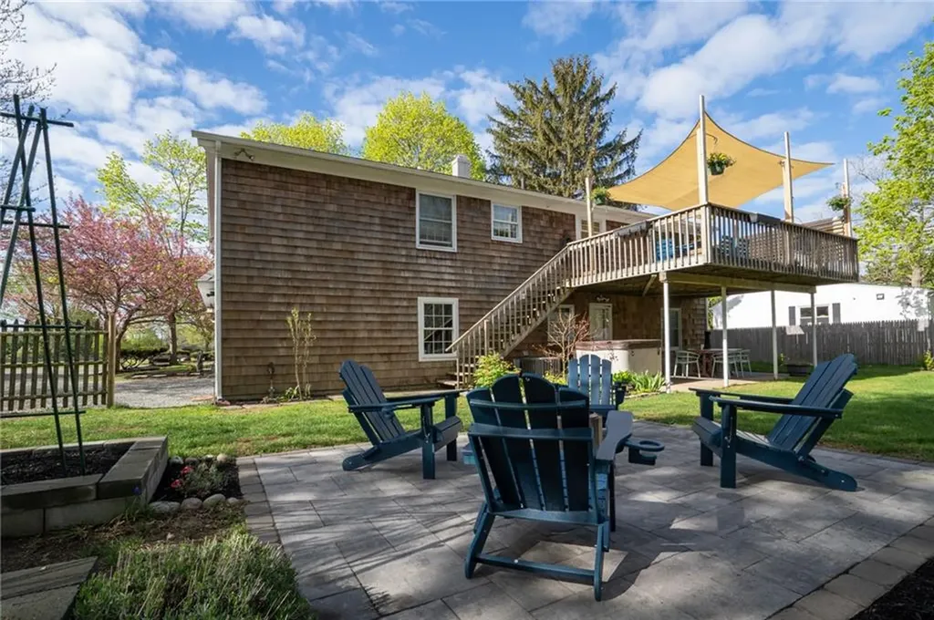 224 Foote Street Barrington RI 02806