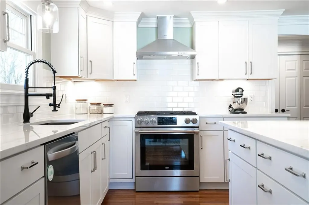 224 Foote Street Barrington RI 02806