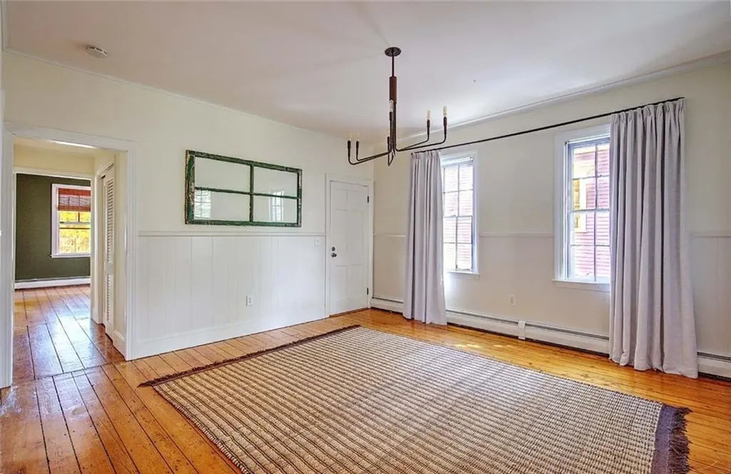 152 Congdon Street Providence RI 02906