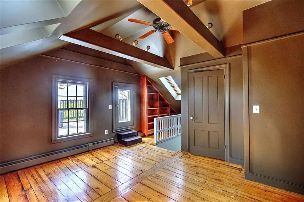 152 Congdon Street Providence RI 02906