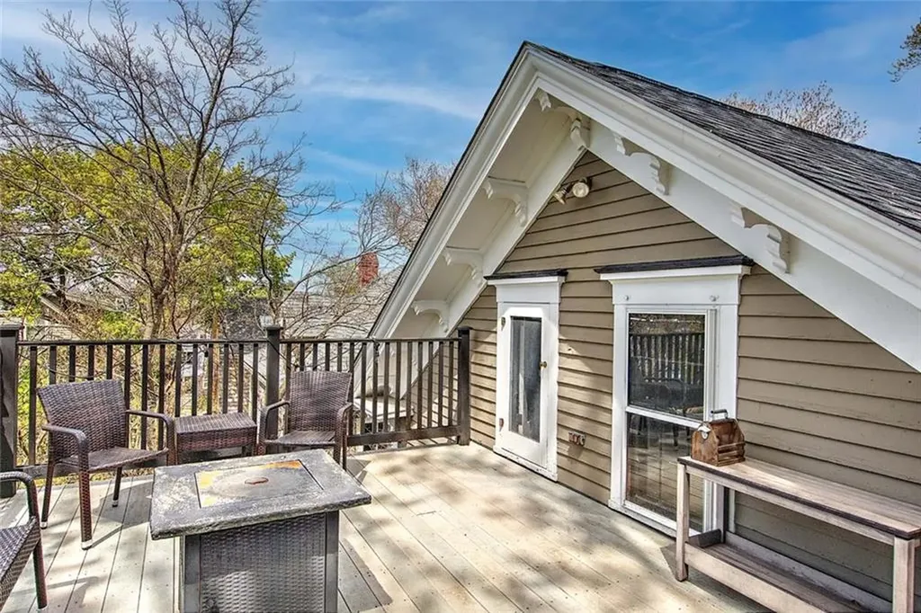 152 Congdon Street Providence RI 02906