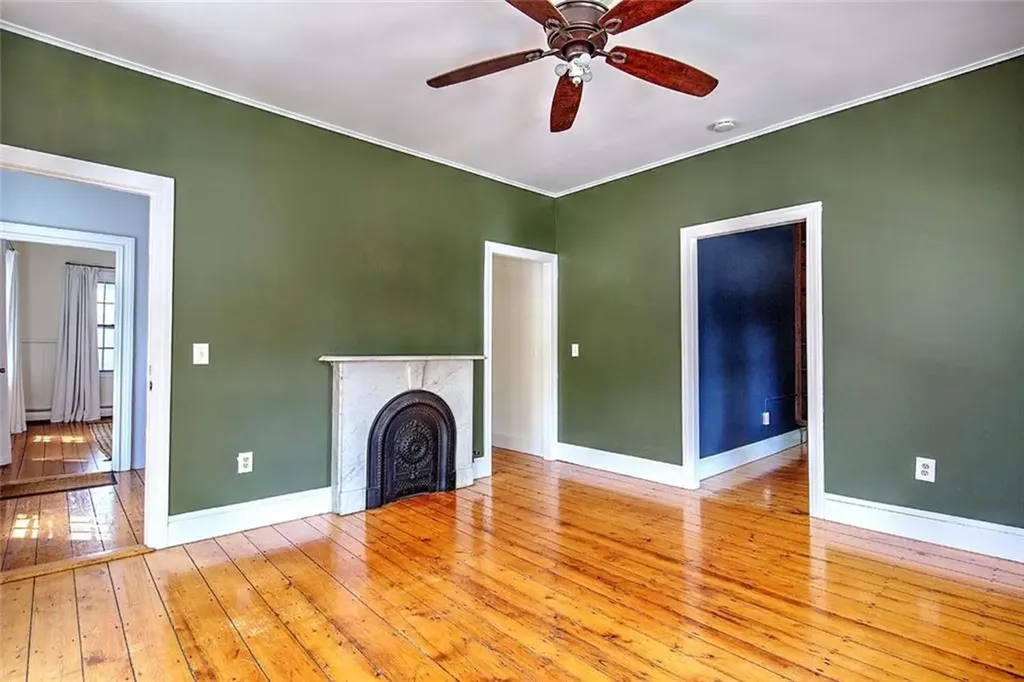 152 Congdon Street Providence RI 02906