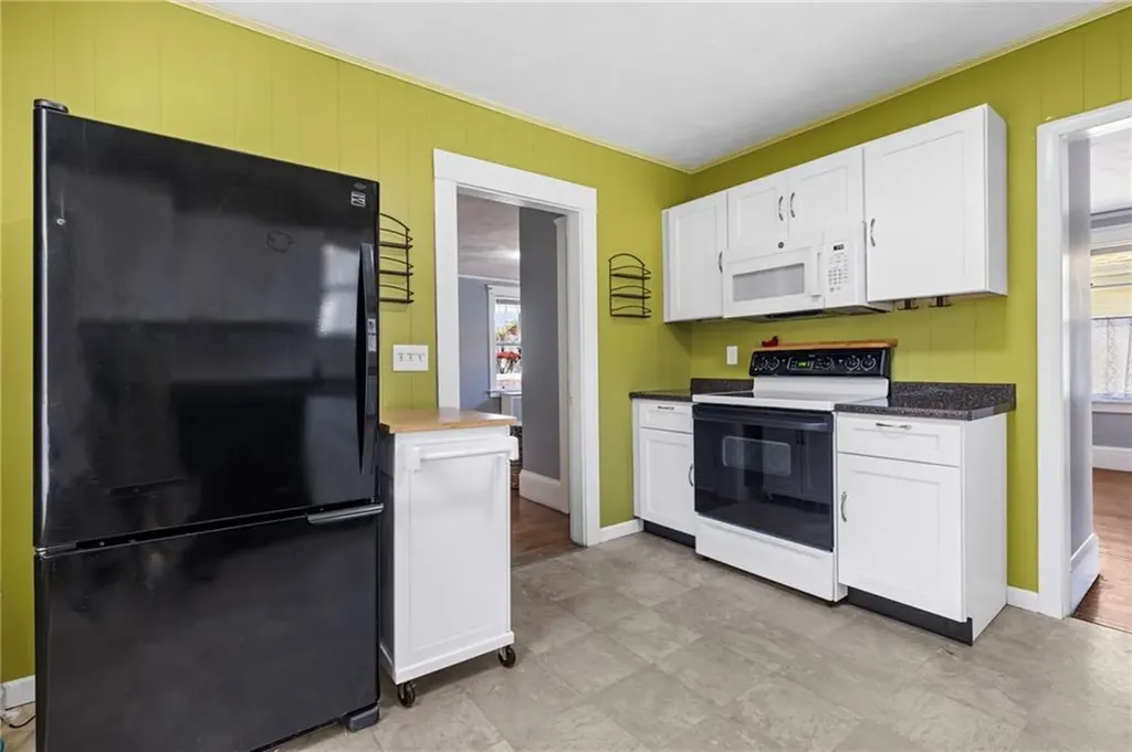 105 Shirley Boulevard Cranston RI 02910