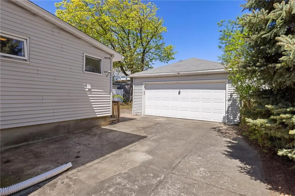 105 Shirley Boulevard Cranston RI 02910