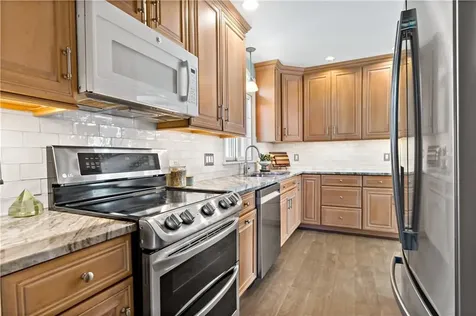 110 Ten Rod Road North Kingstown RI 02852