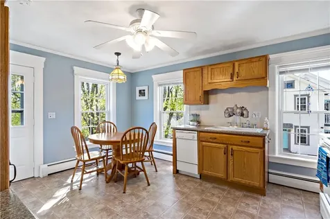 110 Ten Rod Road North Kingstown RI 02852