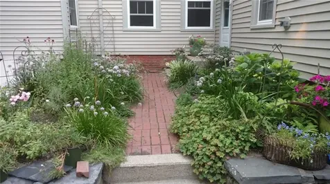 110 Ten Rod Road North Kingstown RI 02852