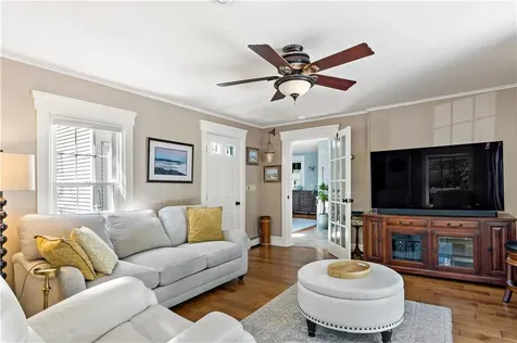 110 Ten Rod Road North Kingstown RI 02852