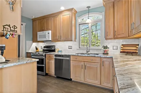 110 Ten Rod Road North Kingstown RI 02852