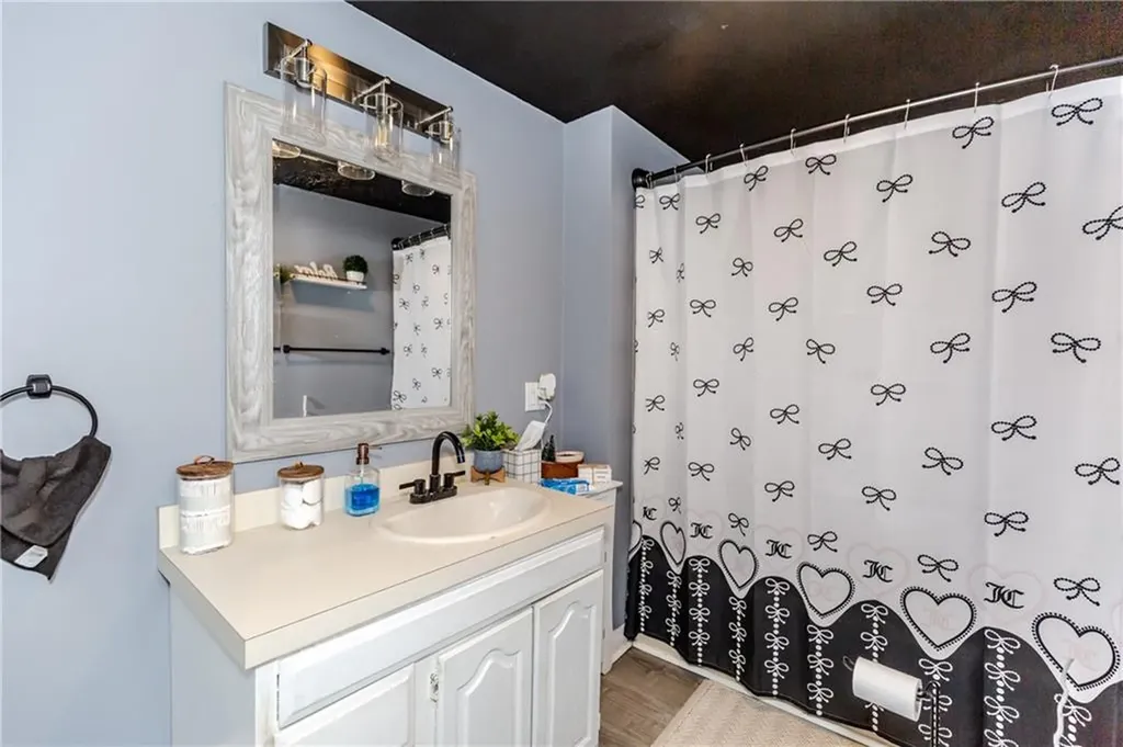 253 Waterman Avenue Smithfield RI 02917