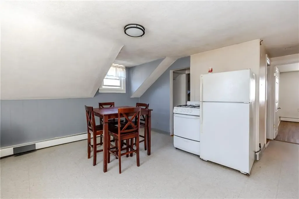 253 Waterman Avenue Smithfield RI 02917