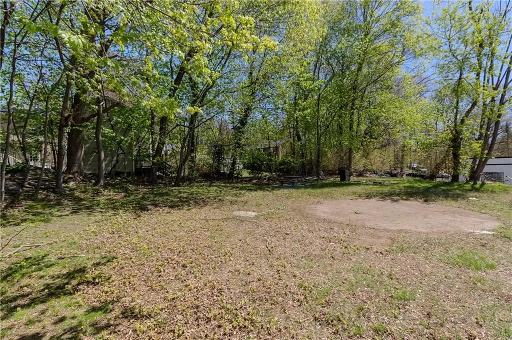 253 Waterman Avenue Smithfield RI 02917