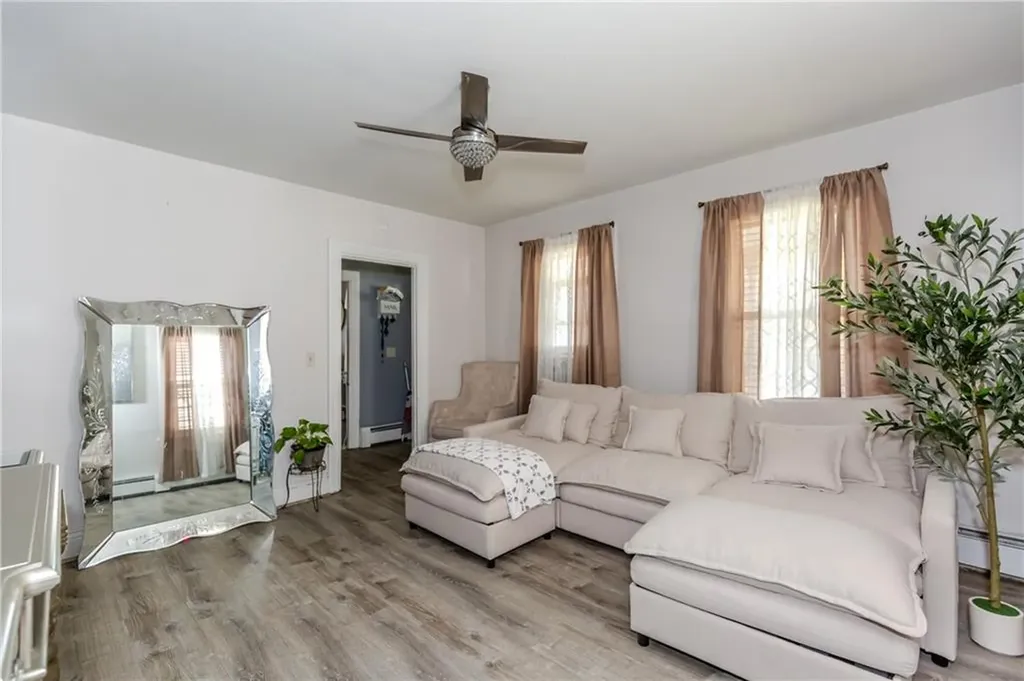 253 Waterman Avenue Smithfield RI 02917