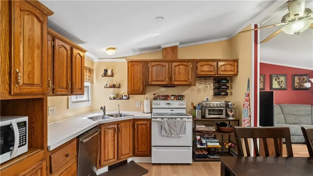 165 Spring Street Hopkinton RI 02832