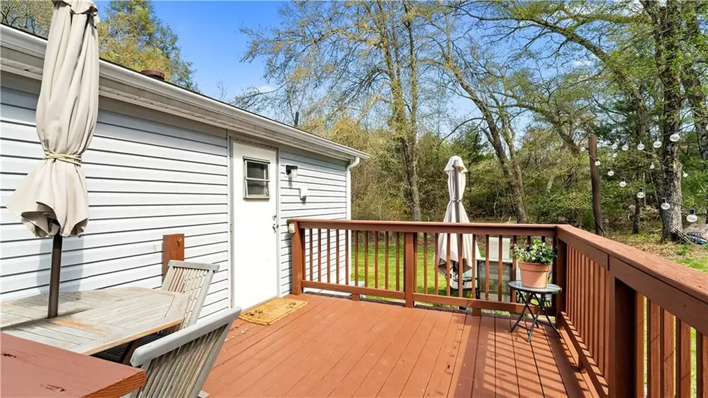 165 Spring Street Hopkinton RI 02832
