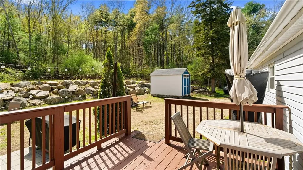 165 Spring Street Hopkinton RI 02832