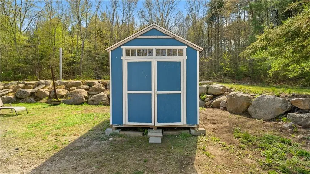 165 Spring Street Hopkinton RI 02832