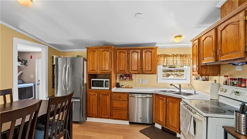 165 Spring Street Hopkinton RI 02832