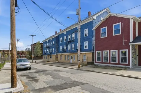 126 140 Sayles Street Woonsocket RI 02895